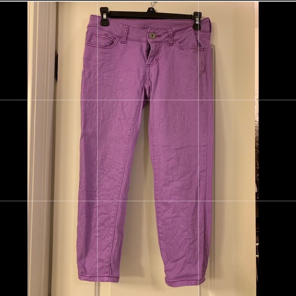 Purple skinny capri/crop pants
